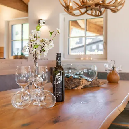 Tauernlodge Berglust Chalet *